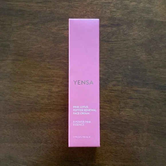 YENSA BEAUTY Pink Lotus Peptide Renewal Face Cream - Picture 2 of 7